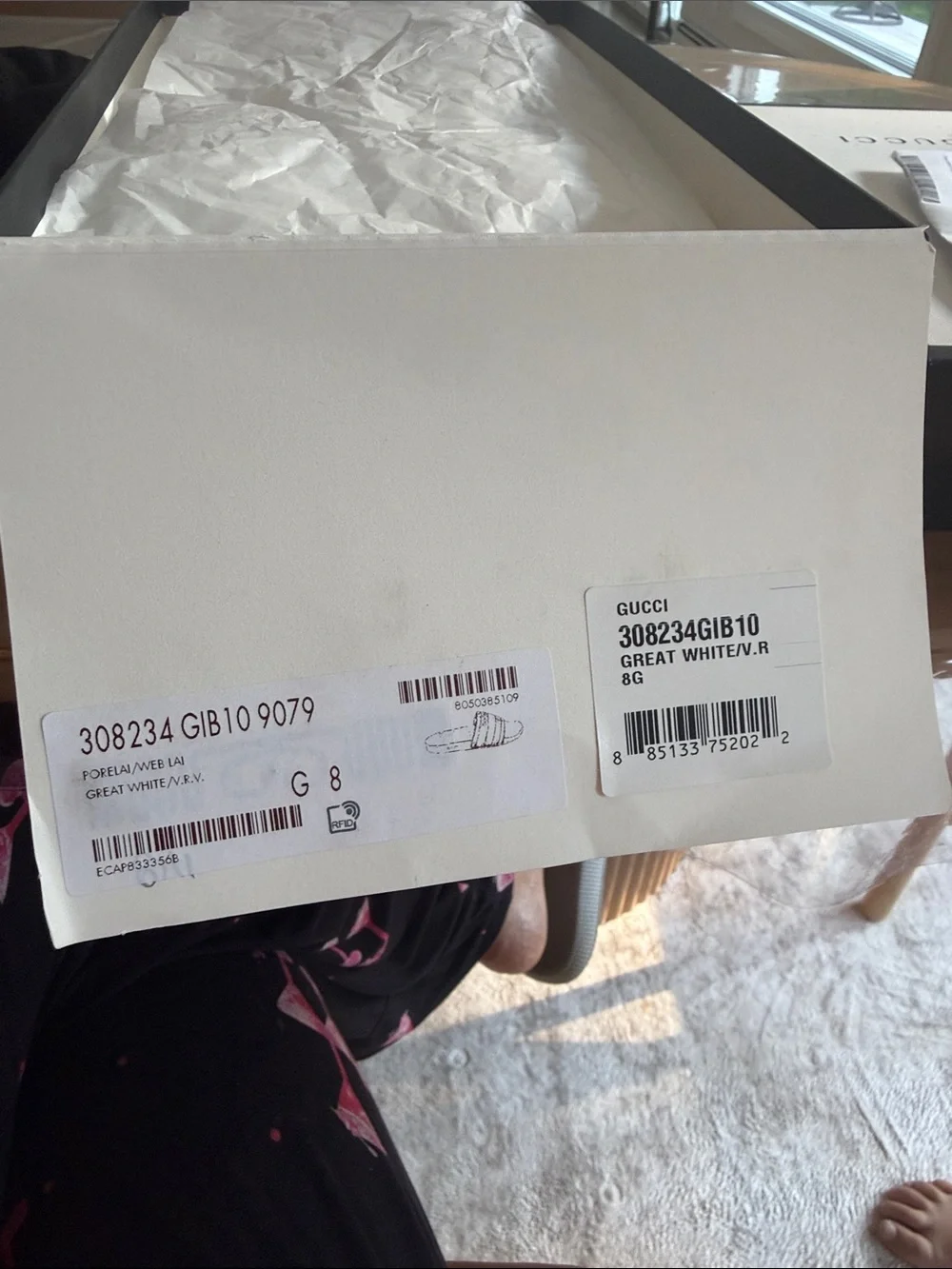 Men's Gucci sandals-brand new